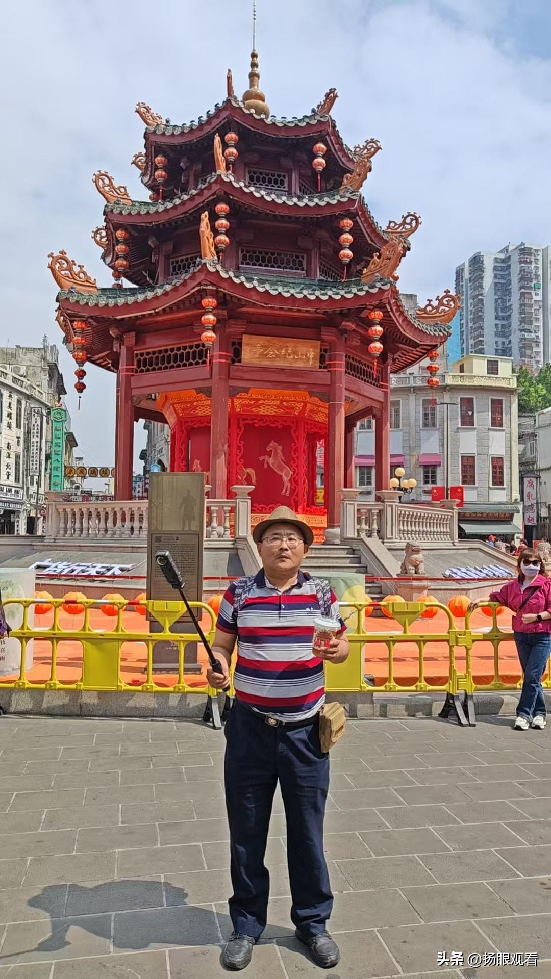 来到汕头小公园，一秒穿越南洋复古风✨本地人都爱逛
 
来汕头必打卡小公园！真的太