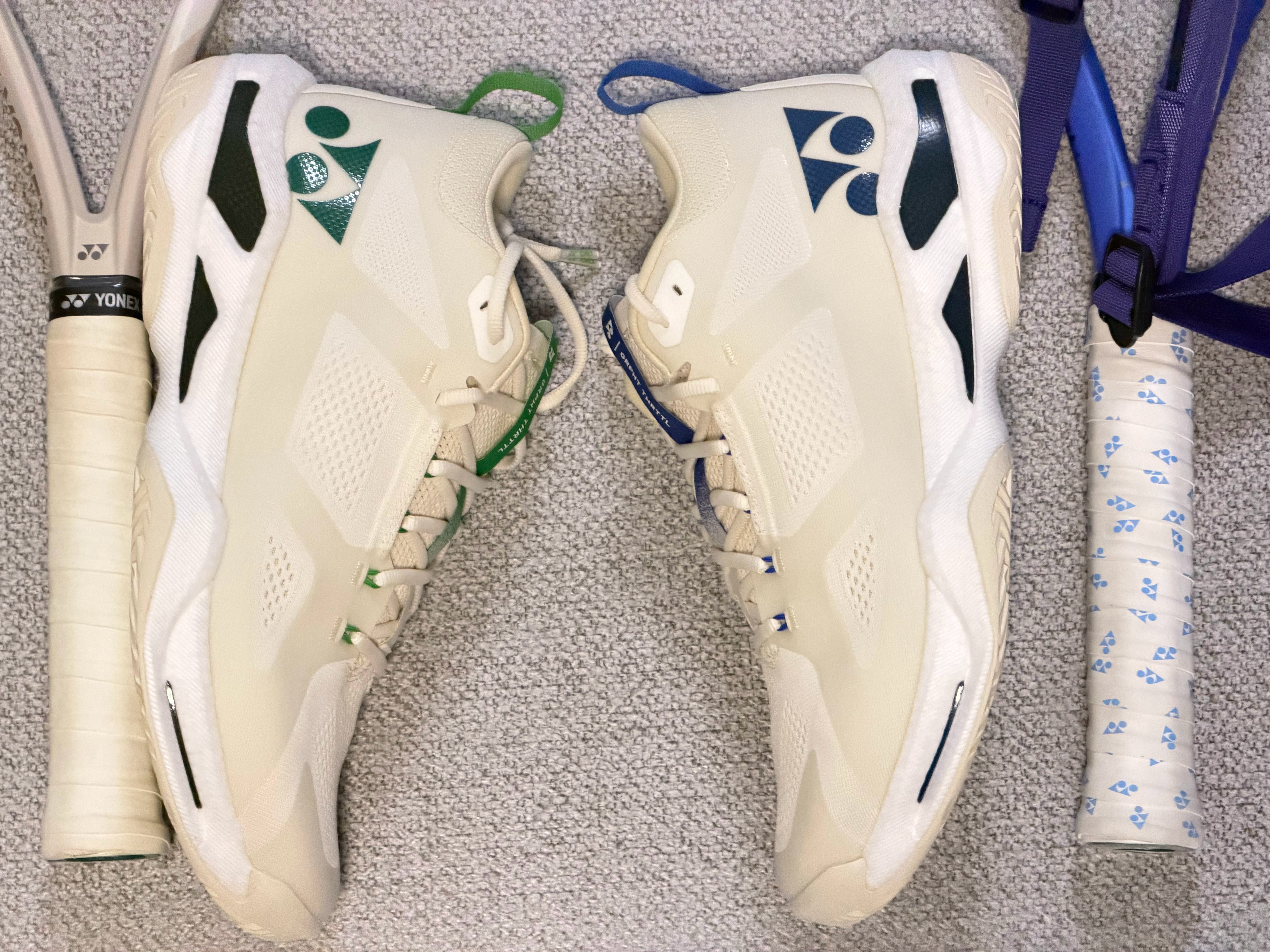 羽毛球鞋？网球鞋？都是也都不是，它是它自己GT鞋尤尼克斯 ​​​