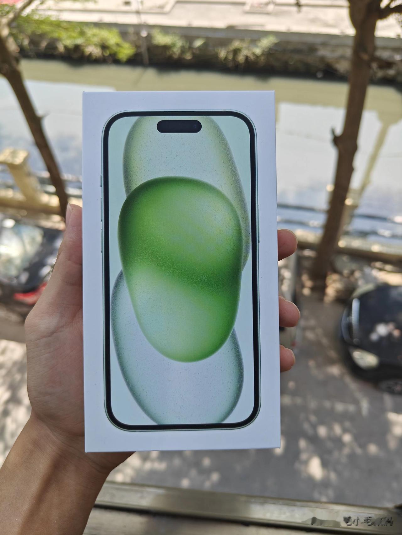 虽然依旧挤牙膏，但这方面iPhone 15相当不错~

都在吐槽iPhone15