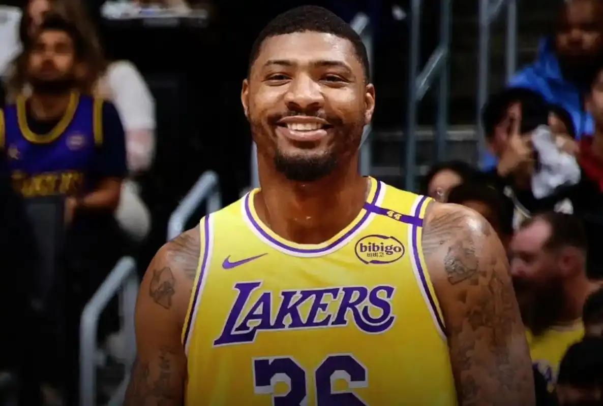 湖人3-0了，我看着比0-3还心慌。您说这叫什么事儿？

112比108，加时赛