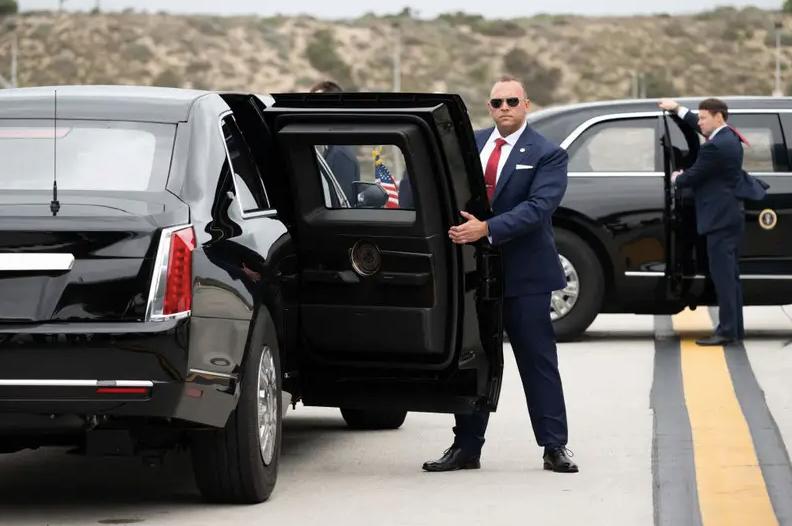 发现“可疑物体”，美总统车队被迫改道，是“标准程序”还是另有隐情？

当地时间1