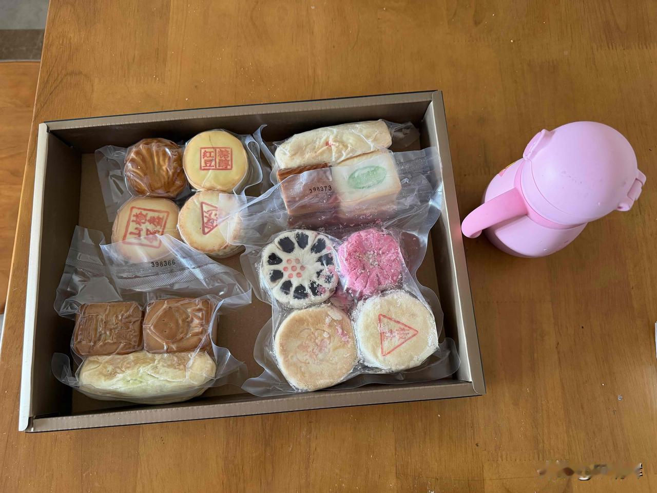 （1473）：孩子，早上好。今天深圳早上气温就已达18摄氏度，中午24摄氏度，又