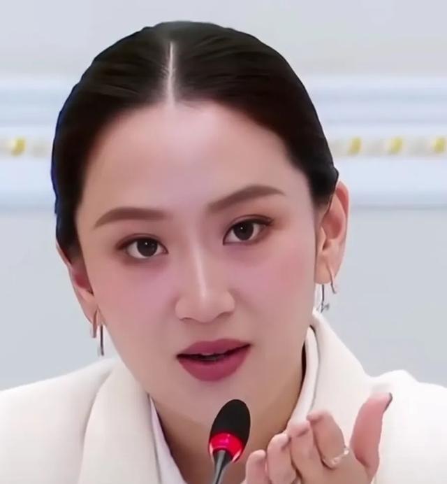 大反转佩通坦又有好消息了。据报道，原来都以为佩通坦没有机会参加我们的活动了，因为