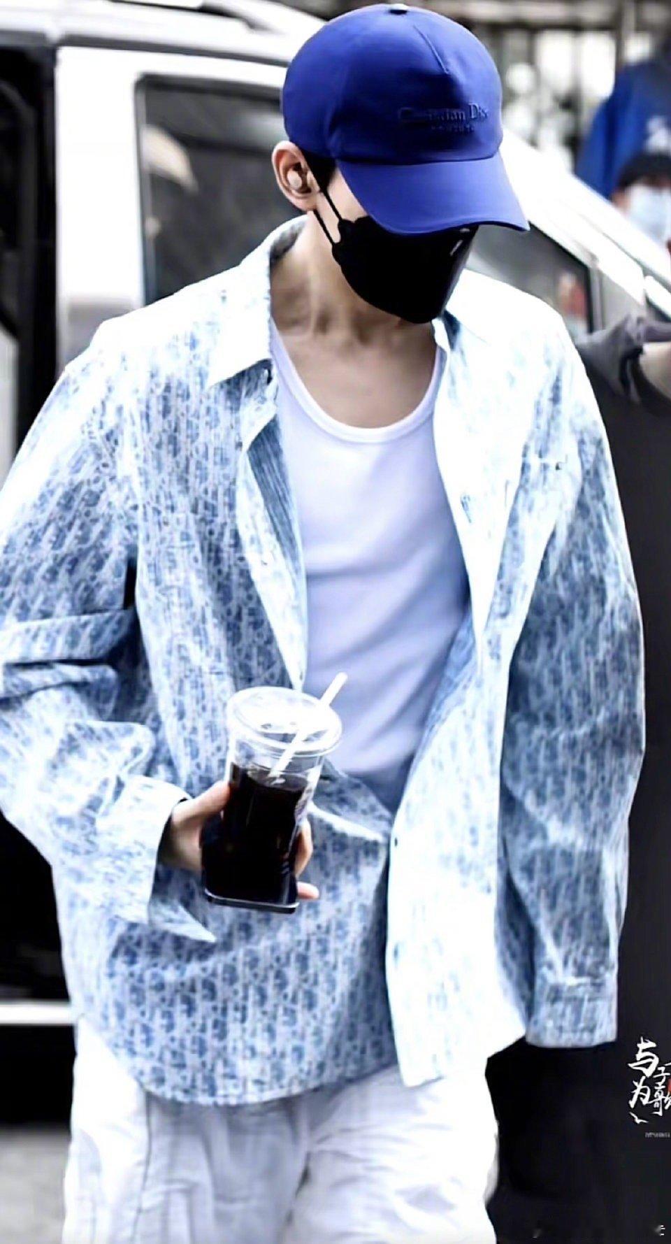 邓为哥哥一直行走在潮流前线啊！｜邓为