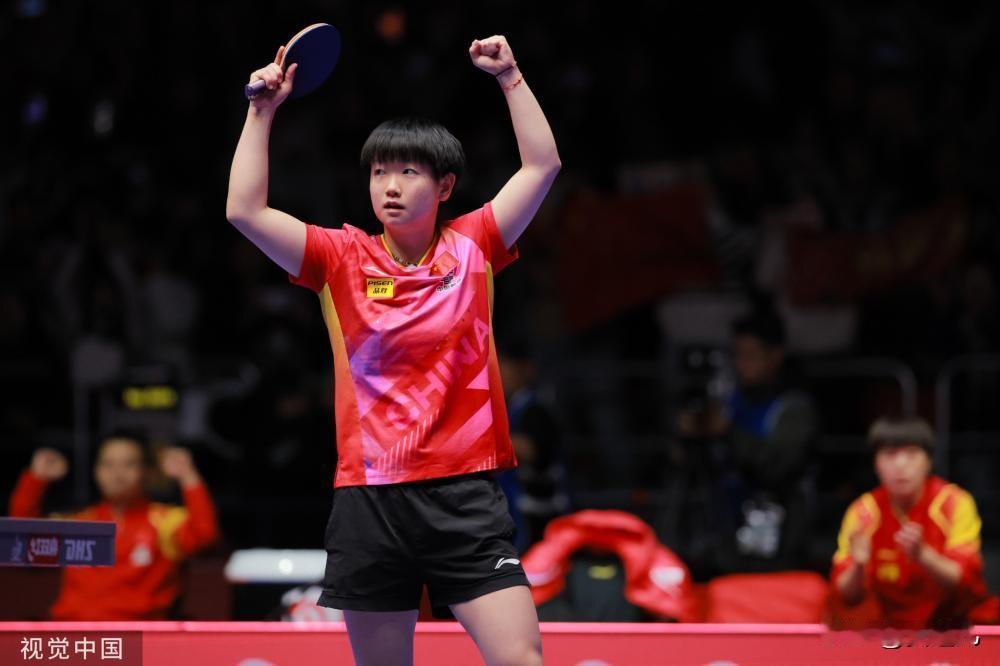 世乒赛-中国女团3-2日本女团 豪取6连冠
由孙颖莎、陈梦、王艺迪组成的国乒女团
