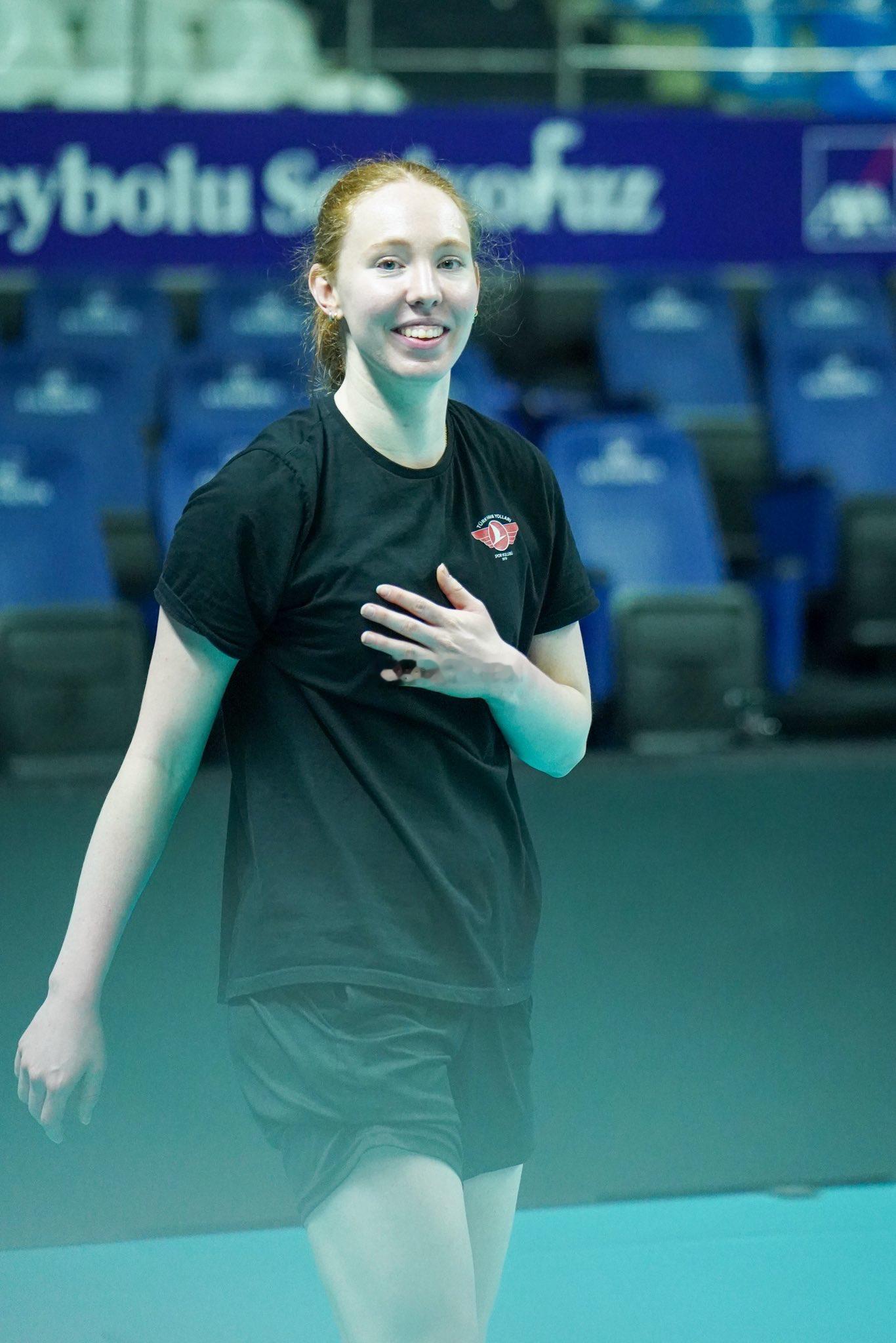 根据转会市场消息，巴西女排主攻伯格曼在土耳其航空女排效力了三个赛季后将在下赛季前