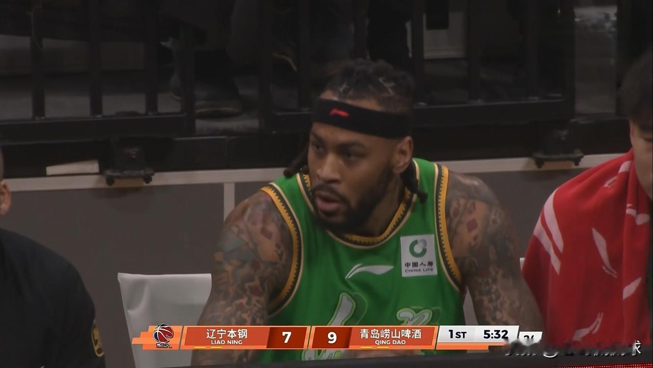 辽宁本钢外援莫兰德又出工不出力了！在今天辽宁本钢主场迎战青岛崂山啤酒的比赛中，目