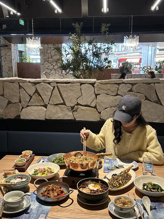 昆山新开的！值得反复吃的云贵菜bistro🥢