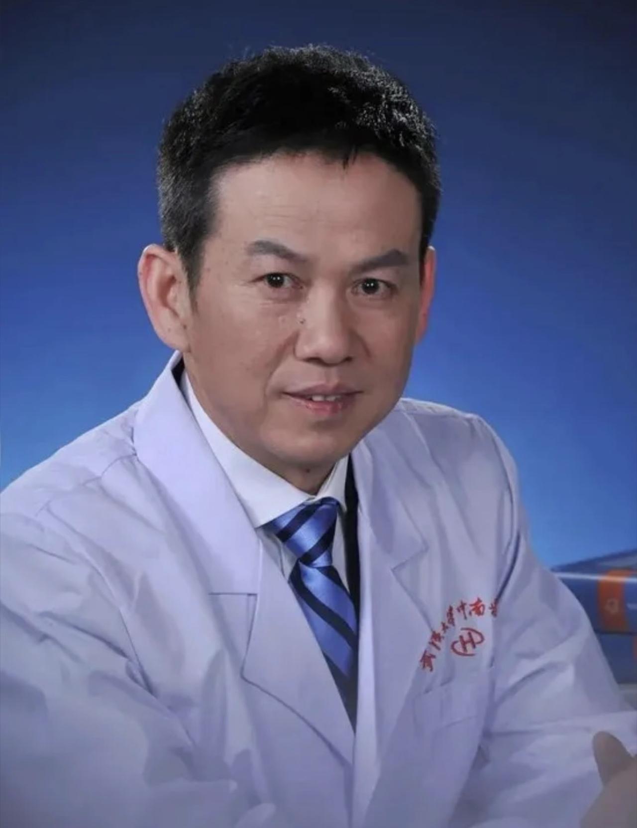 有时候不得不信张雪峰。

武汉大学中南医院的前院长被抓一点也不奇怪。早有人断言，