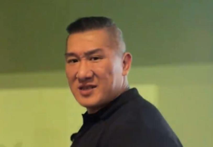 嘴炮一时爽？
馆长15万保释金白交，
仍然被起诉！


馆长去年直播时，
转述了