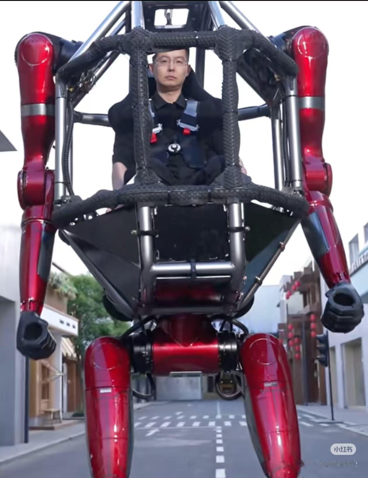 宇树机甲390万起宇树科技于今日（2026年5月12日）正式发布的全球首款量产版