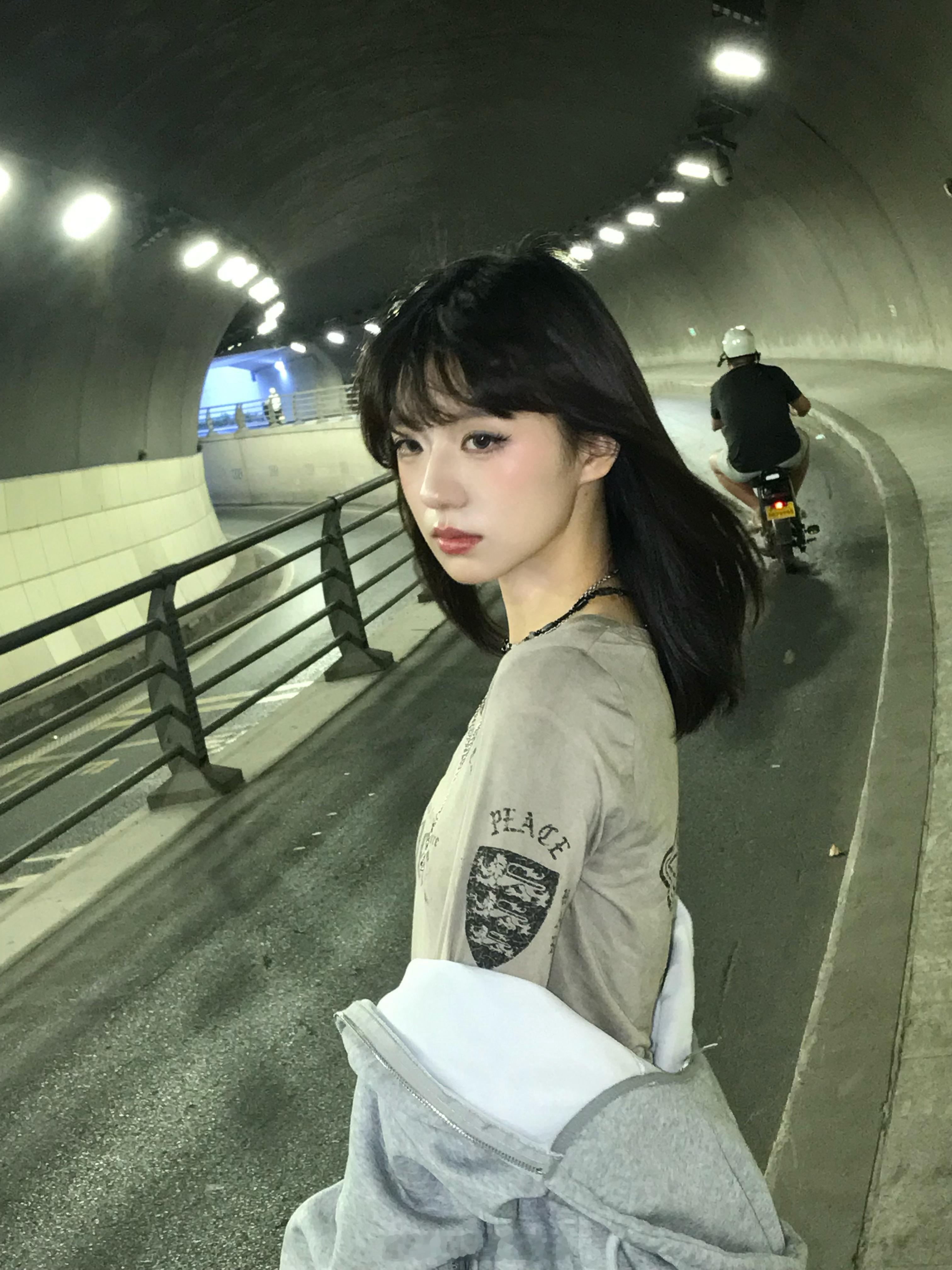 失踪人口回归时童出去外拍了