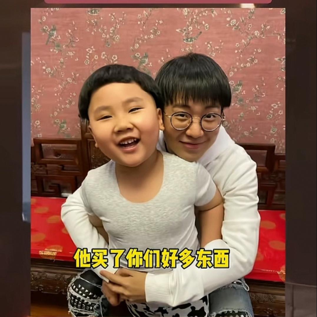 阎鹤祥上综艺和张踩铃“传绯闻”，网友喊话郭麒麟快管管太子妃
德云社最新综艺《德云