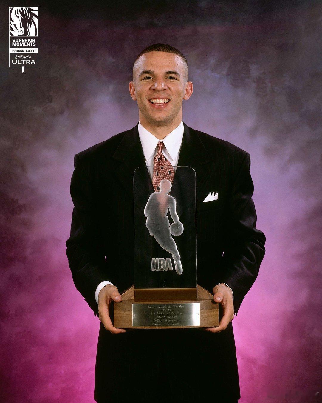 MFFL 我牛官方发推。Throwin’ it back to 1995 🏆J