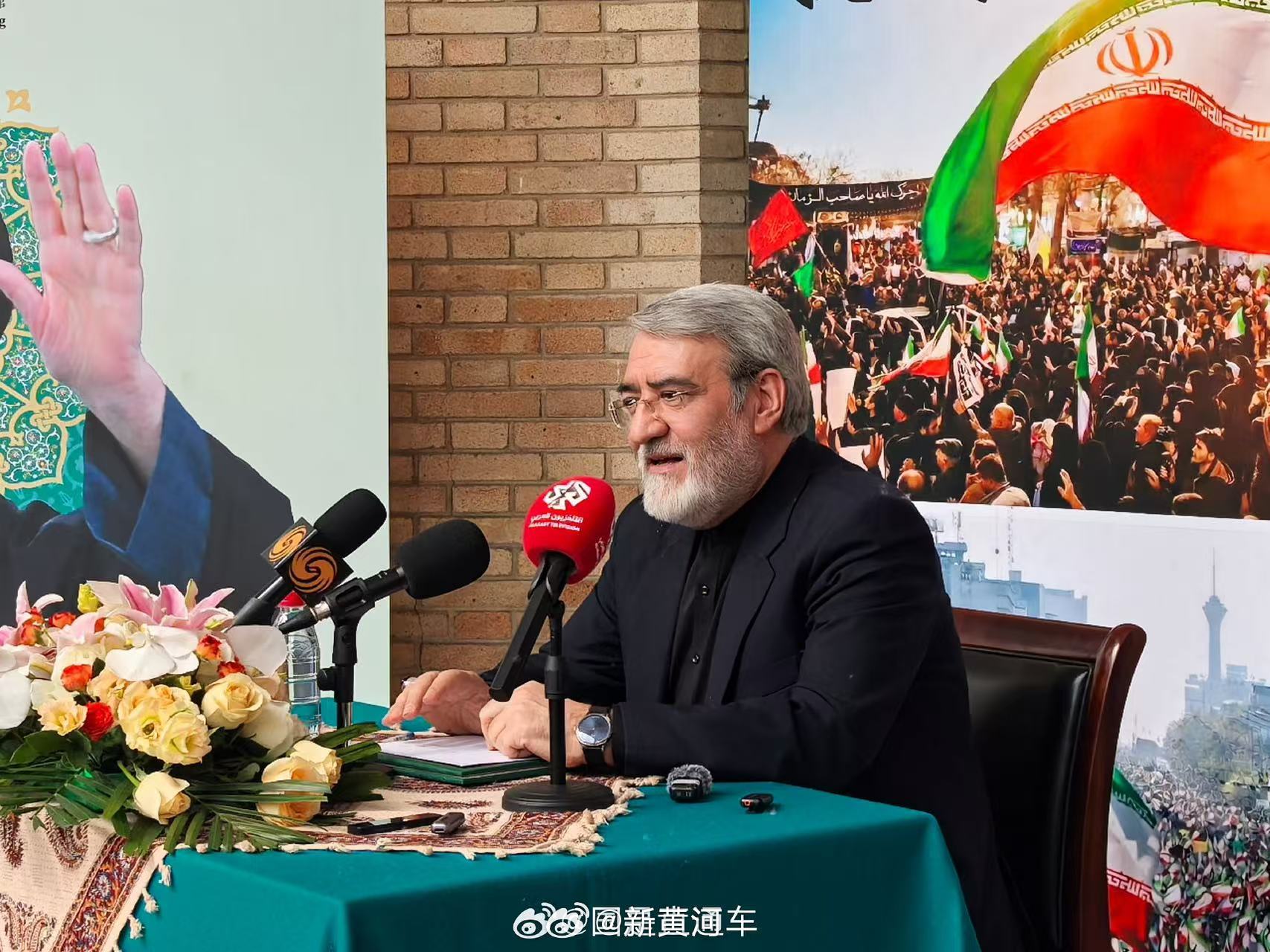 【#伊驻华大使答霍尔木兹海峡是否收费#】#特朗普为何痴迷于倒计时游戏#针对外媒普