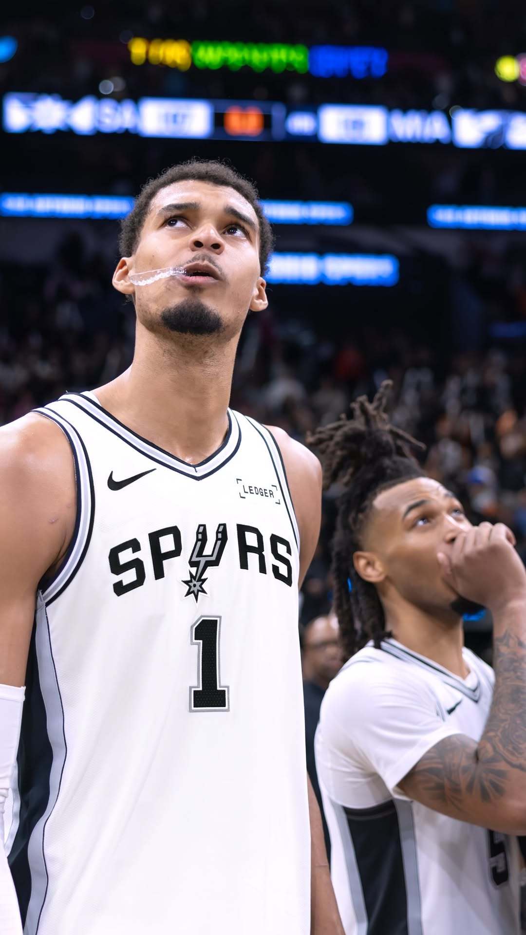 NBA官方更新了最新的实力榜，马刺登顶！！！！奶上了1、马刺2、雷霆3、掘金4、