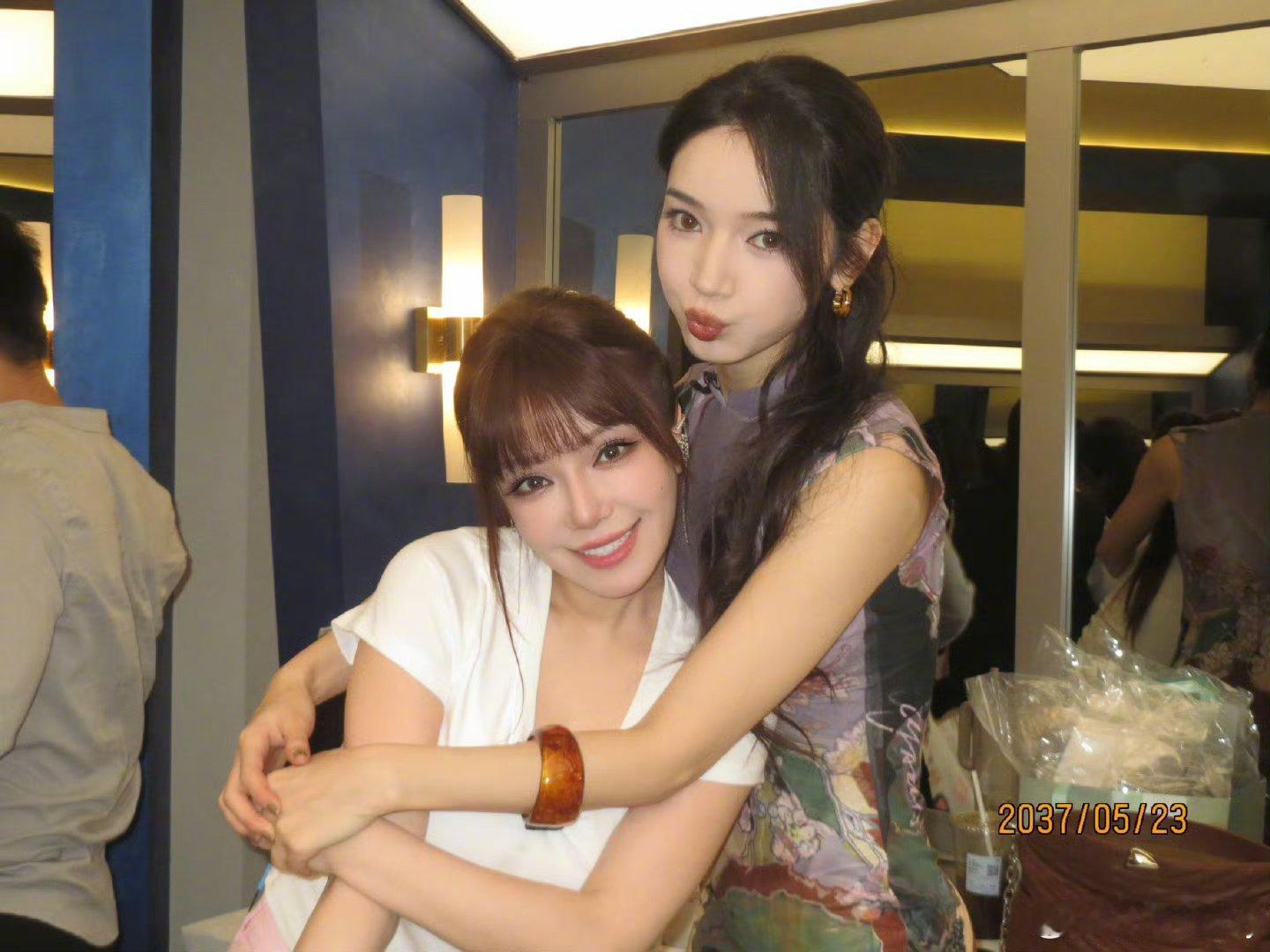 代斯看到镜头长度统计了代斯也太真实可爱了，认真留意自己镜头时长还默默统计，清醒又