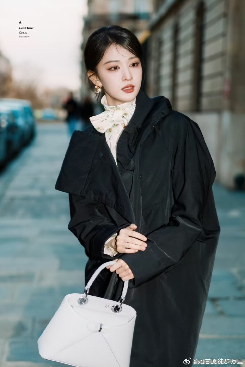 王楚然没有不闪耀巴黎的义务 王楚然在巴黎的每一帧都像画报，不用刻意耀眼，随性自然