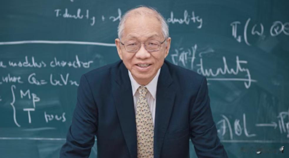 丘成桐敎授为何坚决清退这些“伪天才”

一、坚守核心培养目标：拒绝把本博科研通道