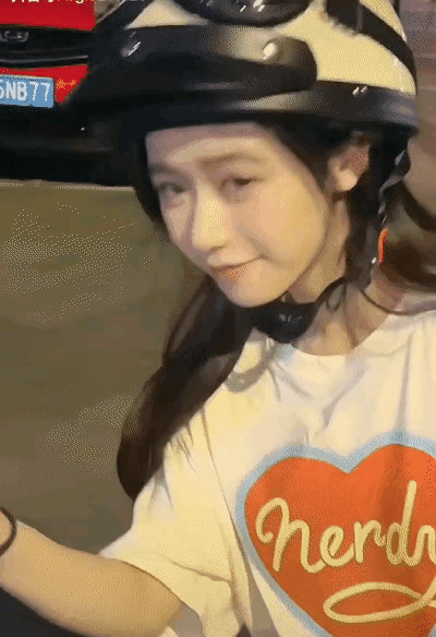 女孩子只要长得不差，怎么打扮都好看
