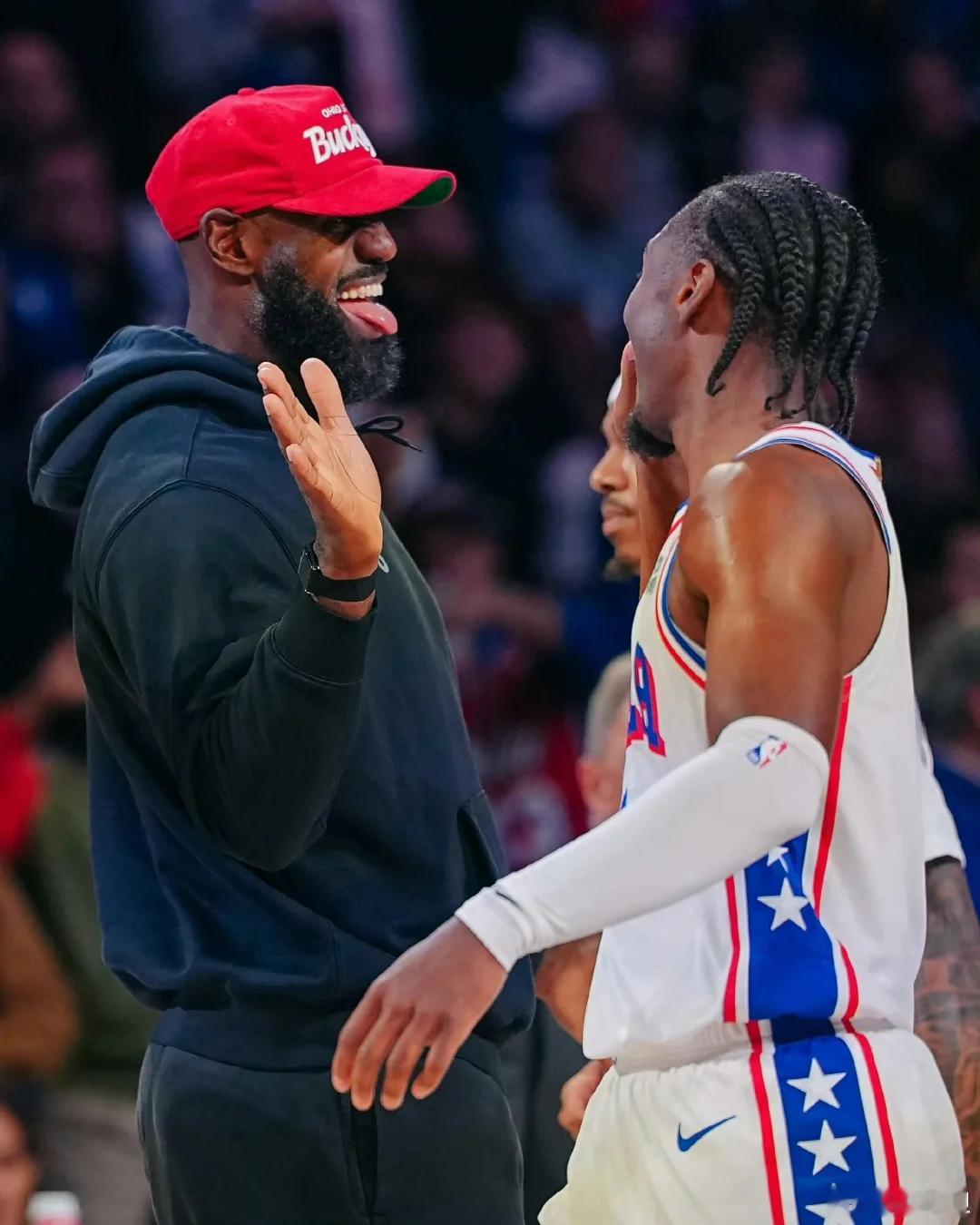 NBA 坎宁安火力全开，76人该怎么破局？活塞CC坎宁安带队，直接把76人压着打