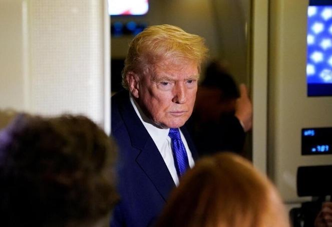 大年初一，当其他国家领导人都在向全球华人“拜年”时，美国总统特朗普却给我们“添堵