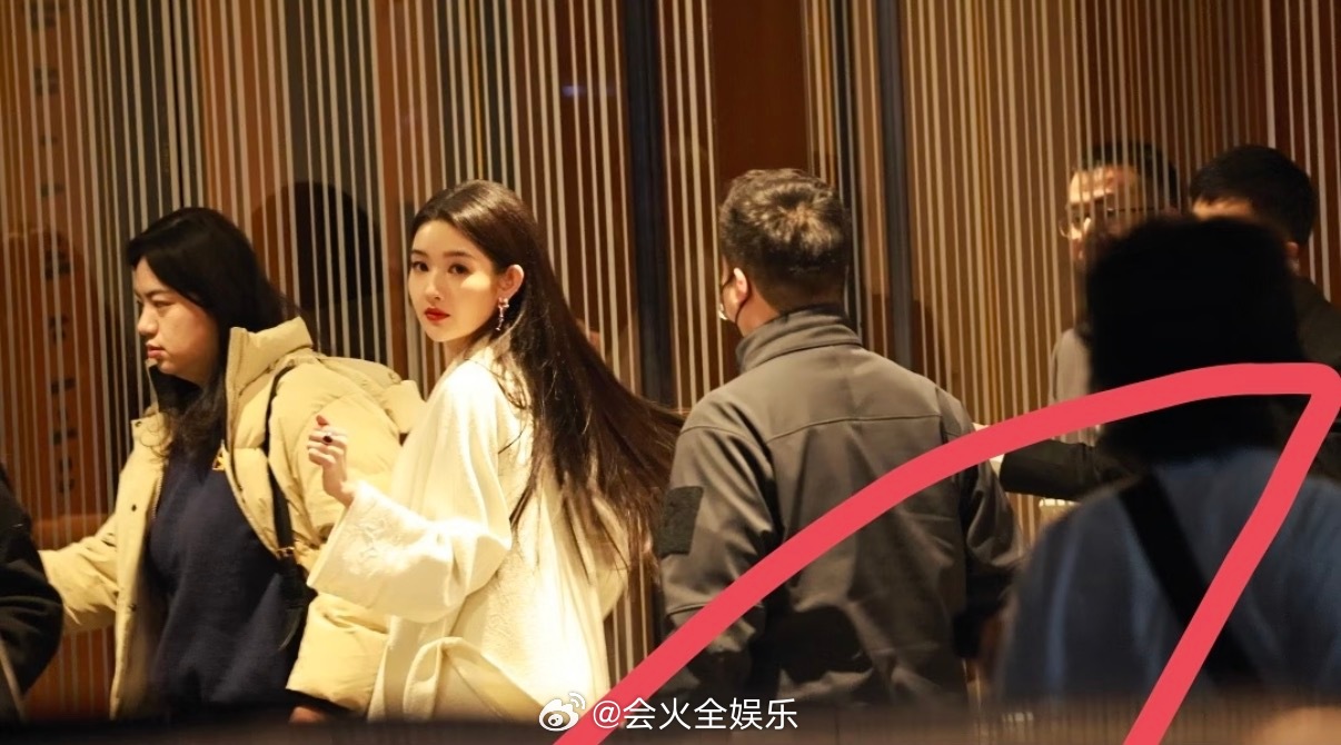 这个回眸真的是神颜级别的王玉雯这个回眸王玉雯成都活动