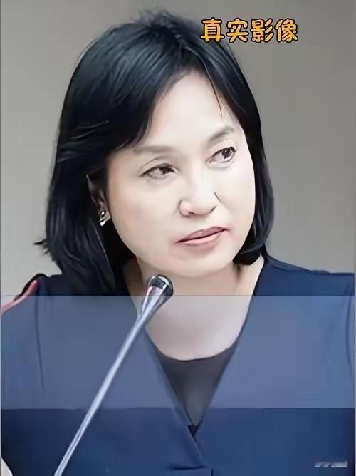 两面派栽了！柯志恩落选中央委员，国民党这次真不惯着

    前脚拿党中央提名，