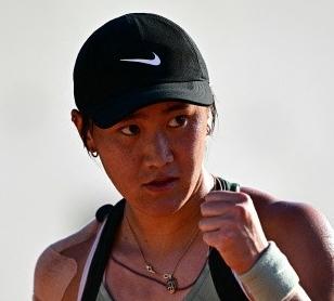 法网中国独苗创佳绩！王曦雨2-0力克黑马，首进大满贯16强书写红土新篇！
   