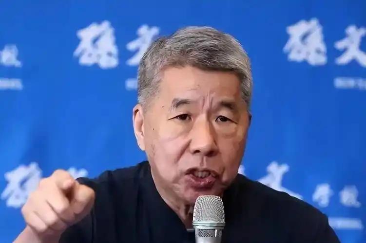 张亚中先生在北京香山论坛上提到“大陆不必急于谈‘一国两制’，能够先推进两岸‘和合