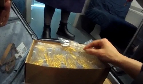 新员工将12公斤黄金忘在高铁上，价值近2000万元！ 