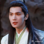 杨洋 抱歉了封岳我是破岳 杨洋太会玩跨作品创意啦！凡人修仙传里韩立因燕破岳之名专