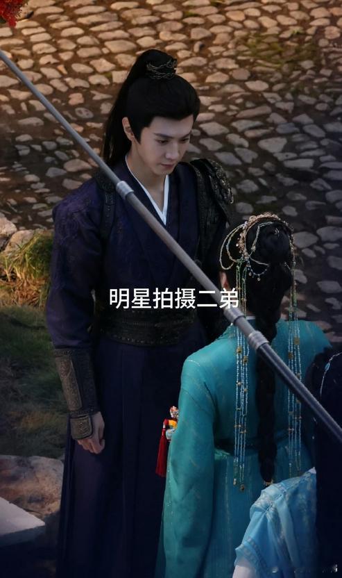 陈哲远、张婧仪《梦花廷》同框路透，有CP感吗？ 