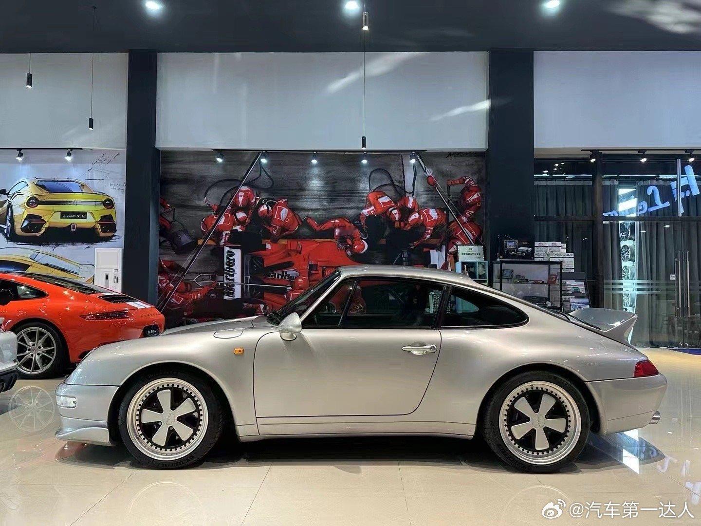 稀有物种！Porsche 993 ​​​
