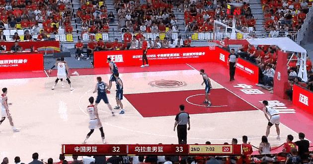 乌拉圭对待比赛的认真度明显比七月底那三场商业赛的对手强太多了。男篮第一节通过超常