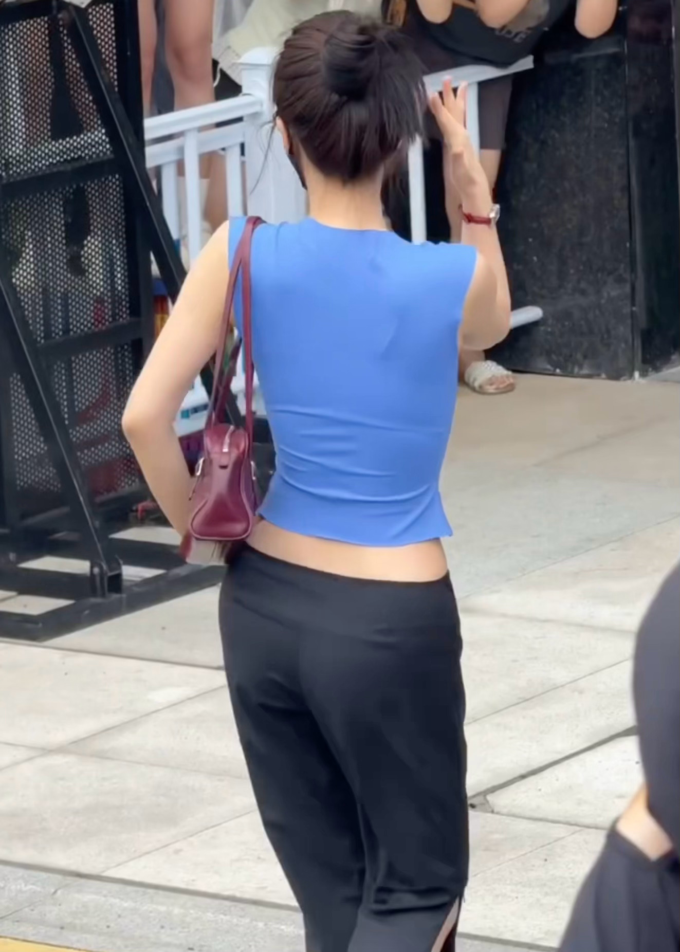 omg 妈咪…🥵 