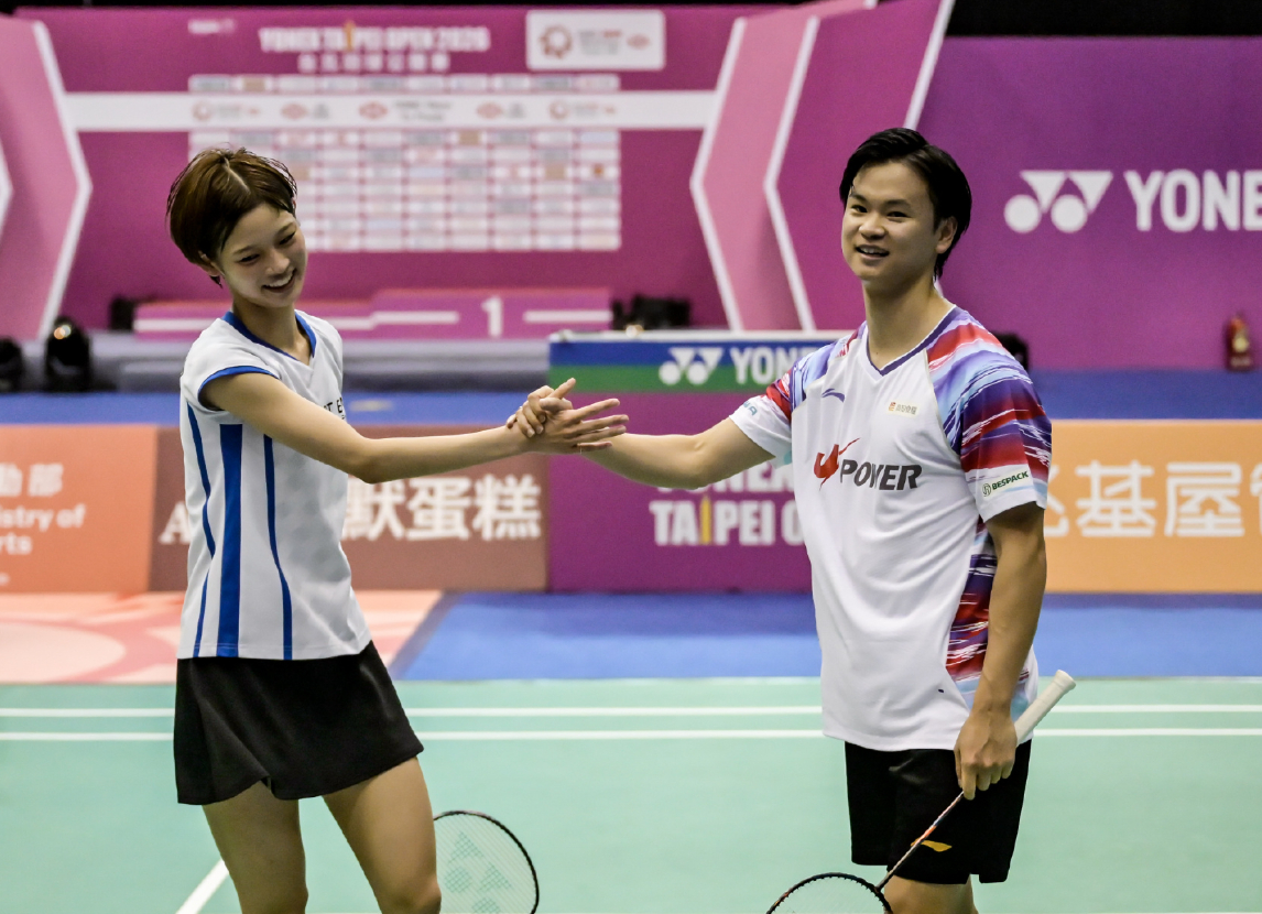 2026年羽毛球韩国大师赛 渡边勇大/田口真彩21-14 17-21 21-10