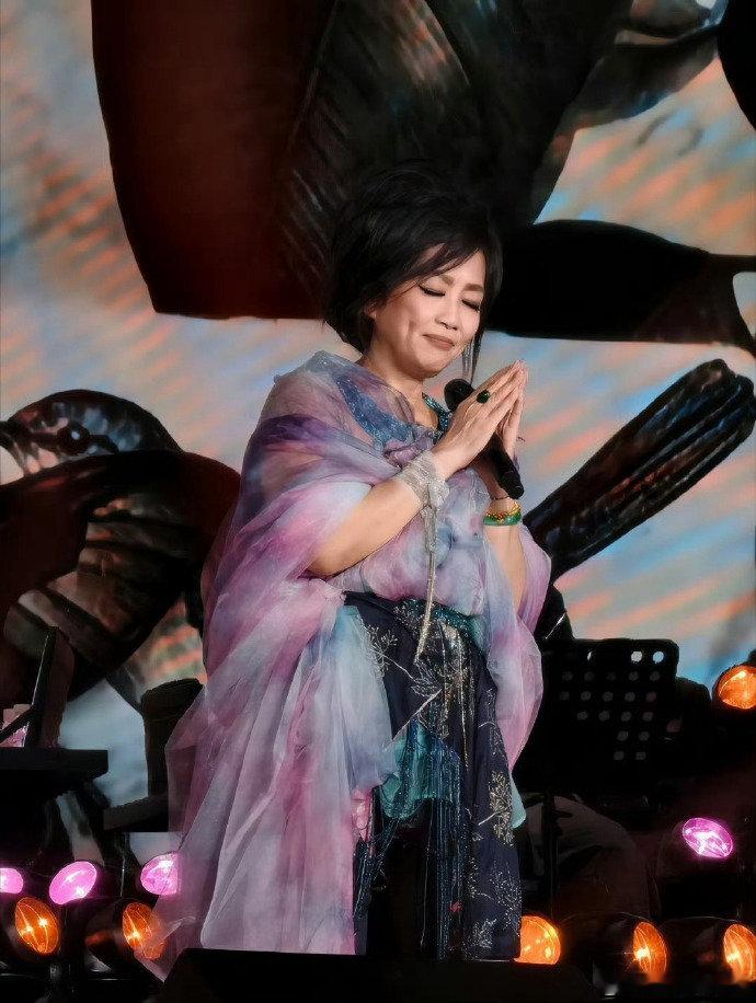歌手制片人称选曲决定权在歌手手里制片人谈歌手选曲过程歌手2026直面网络争议，官