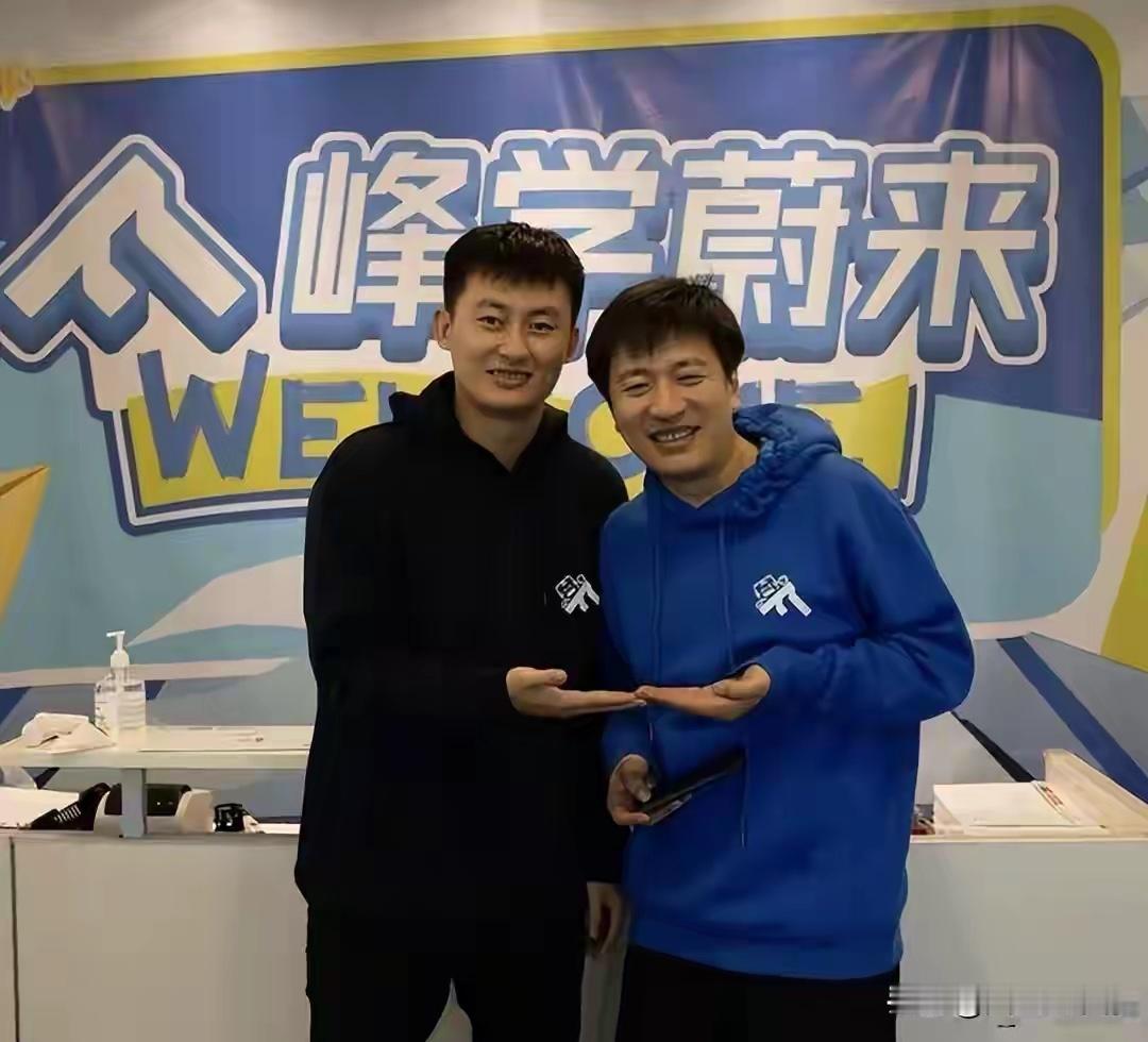 太痛心！张雪峰离世仅4个月，接班人武亮又突发意外 团队再遭重击 