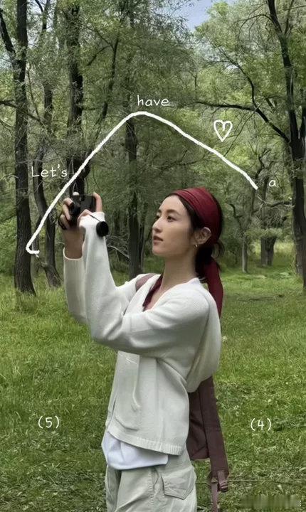 欧阳娜娜拍的张子枫欧阳娜娜拍的张子枫🈶，两个女孩一整个美好住了！欧阳娜娜眼里的