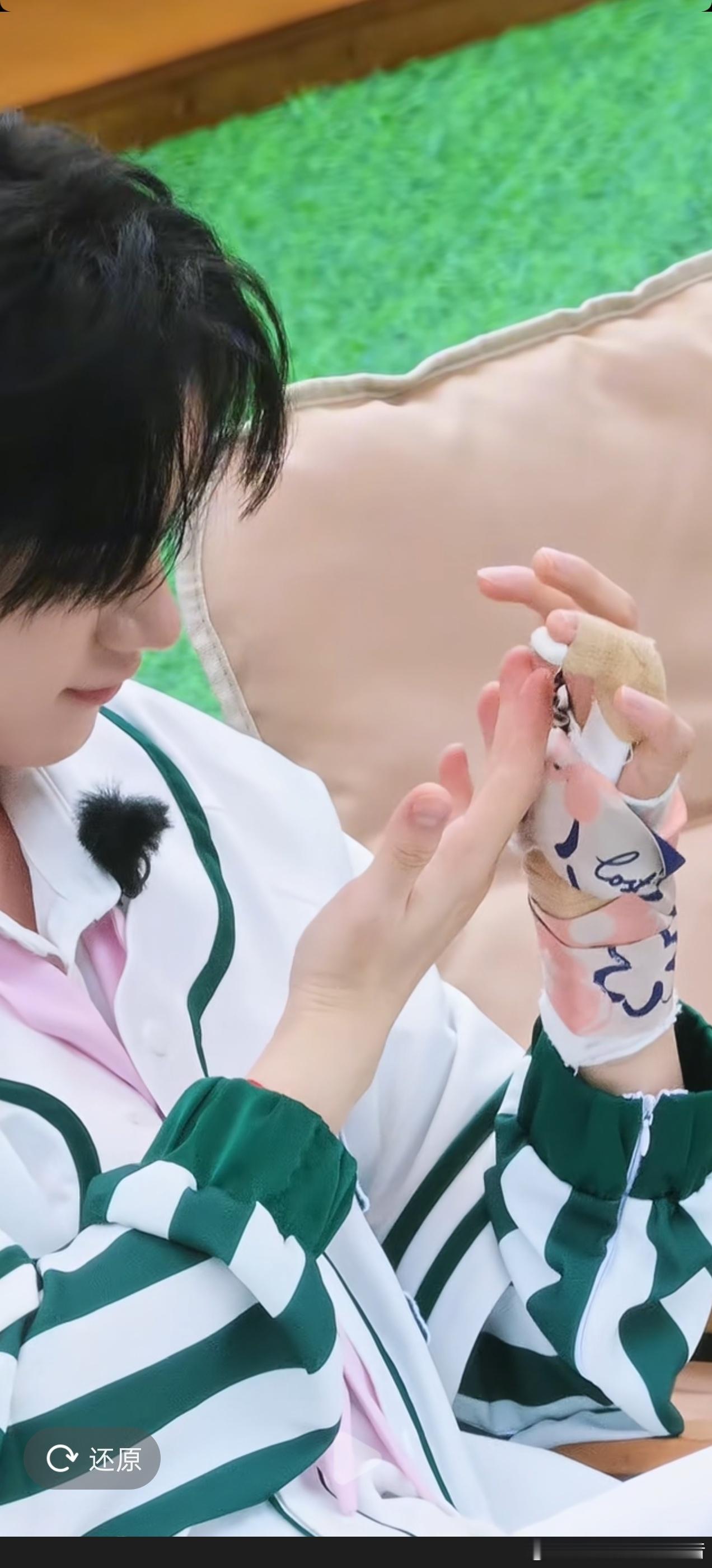 年年扣扣黏黏蹄🥺🥺 小宝宝快快好起来 