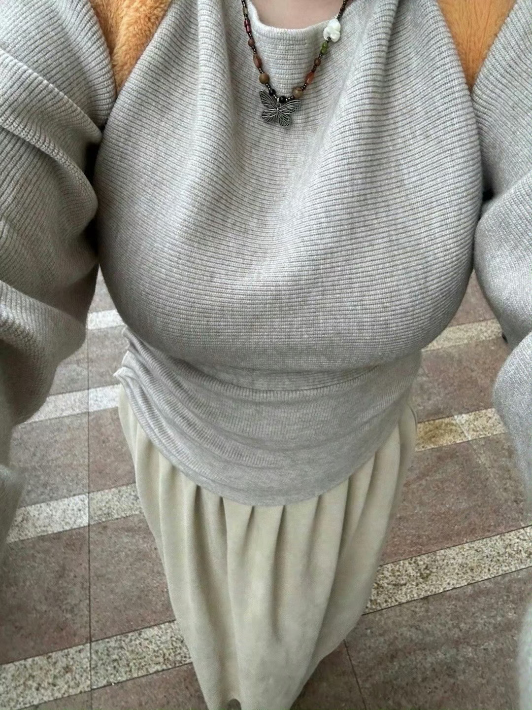 这件衣服好显胖 下次不穿了 