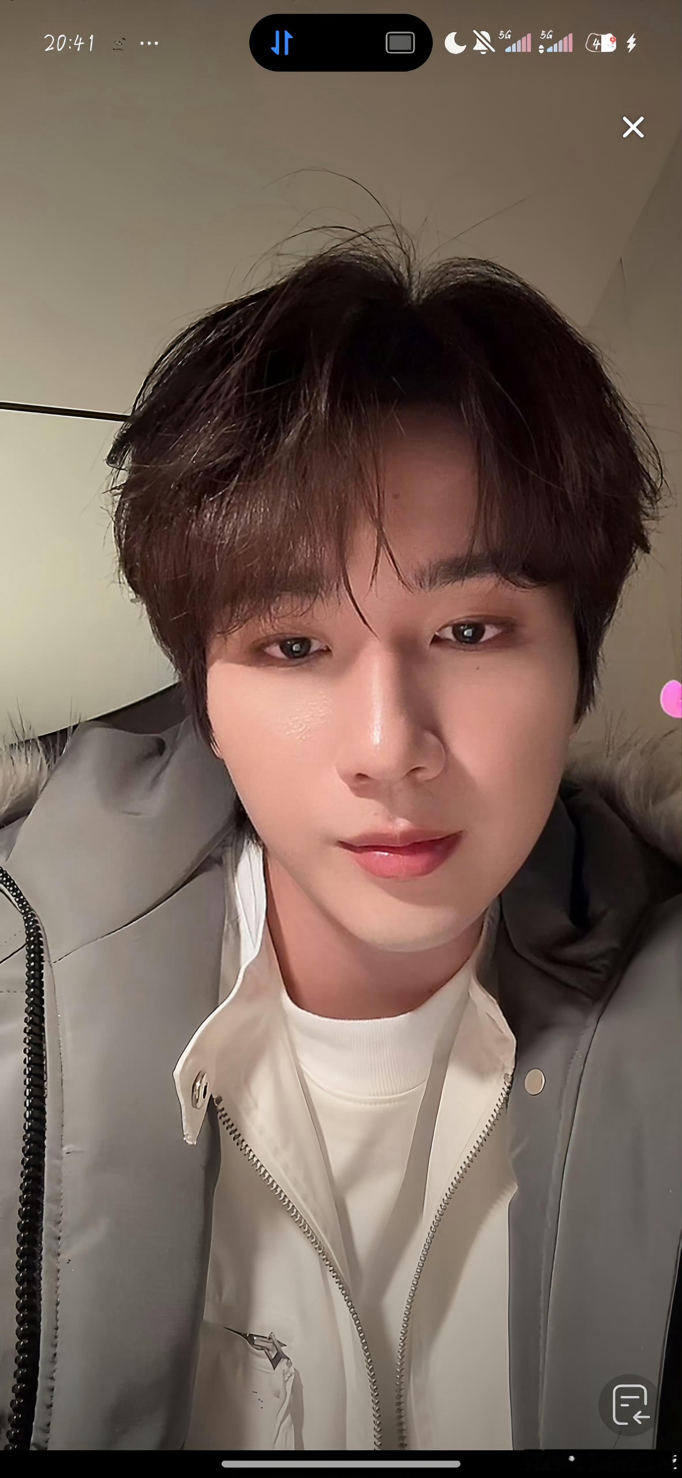 李宏毅真的长得很像成毅……李宏毅直播