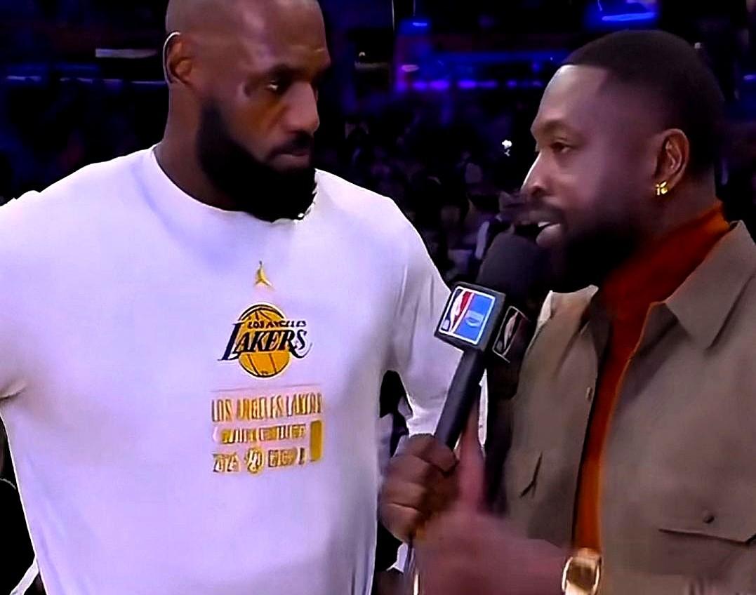 湖人对独行侠这场球，场边阵容比场上还能打！韦德、欧文、浓眉全来了——这三位都是和