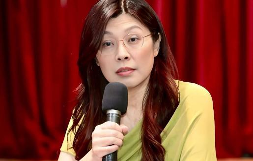 郑丽文访陆阵容曝光，马英九派系被排除在外？
 
今天大陆和国民党两方，均确认国民