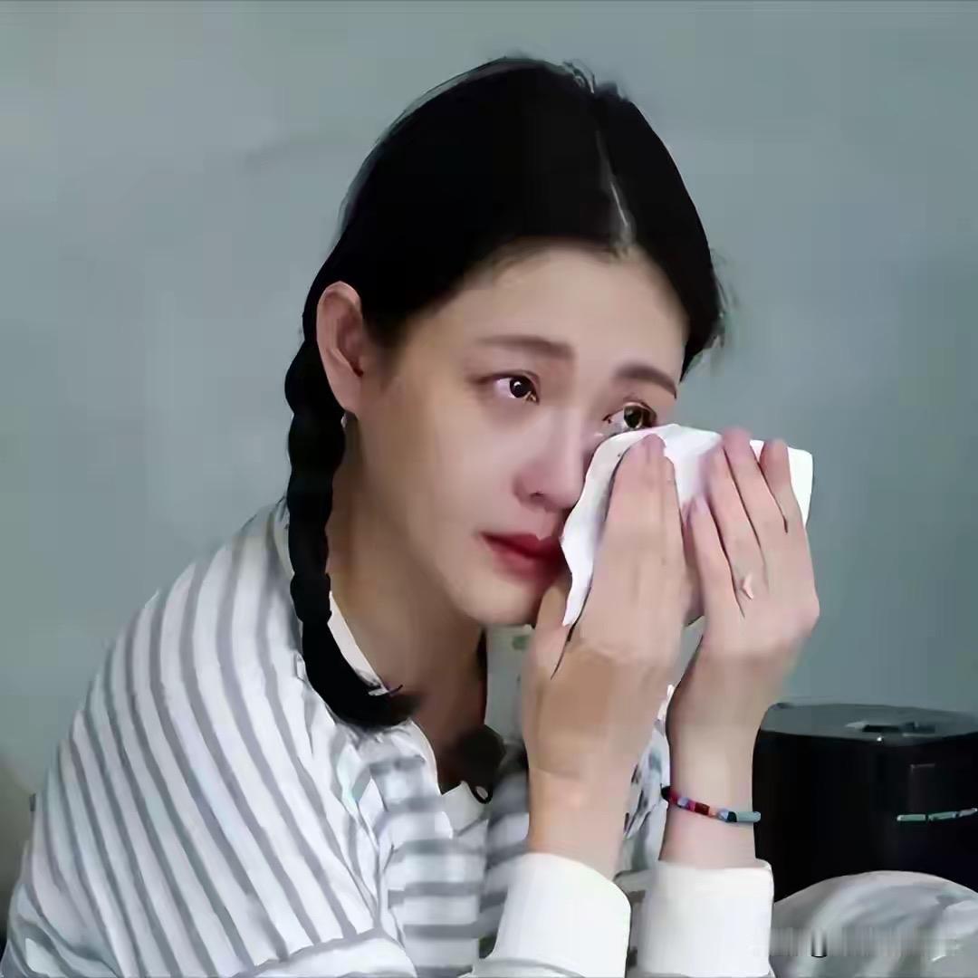 大s的死，让我们看清了什么?

通过大S的事件，我们可以看清以下几个层面的问题：