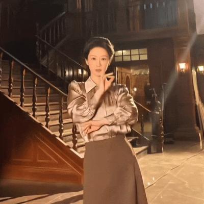 窝真的笑了好久，好像教导主任… 