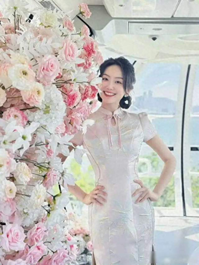 许嵩官宣婚讯，公司靠他撑腰？IPO背后暗藏隐忧