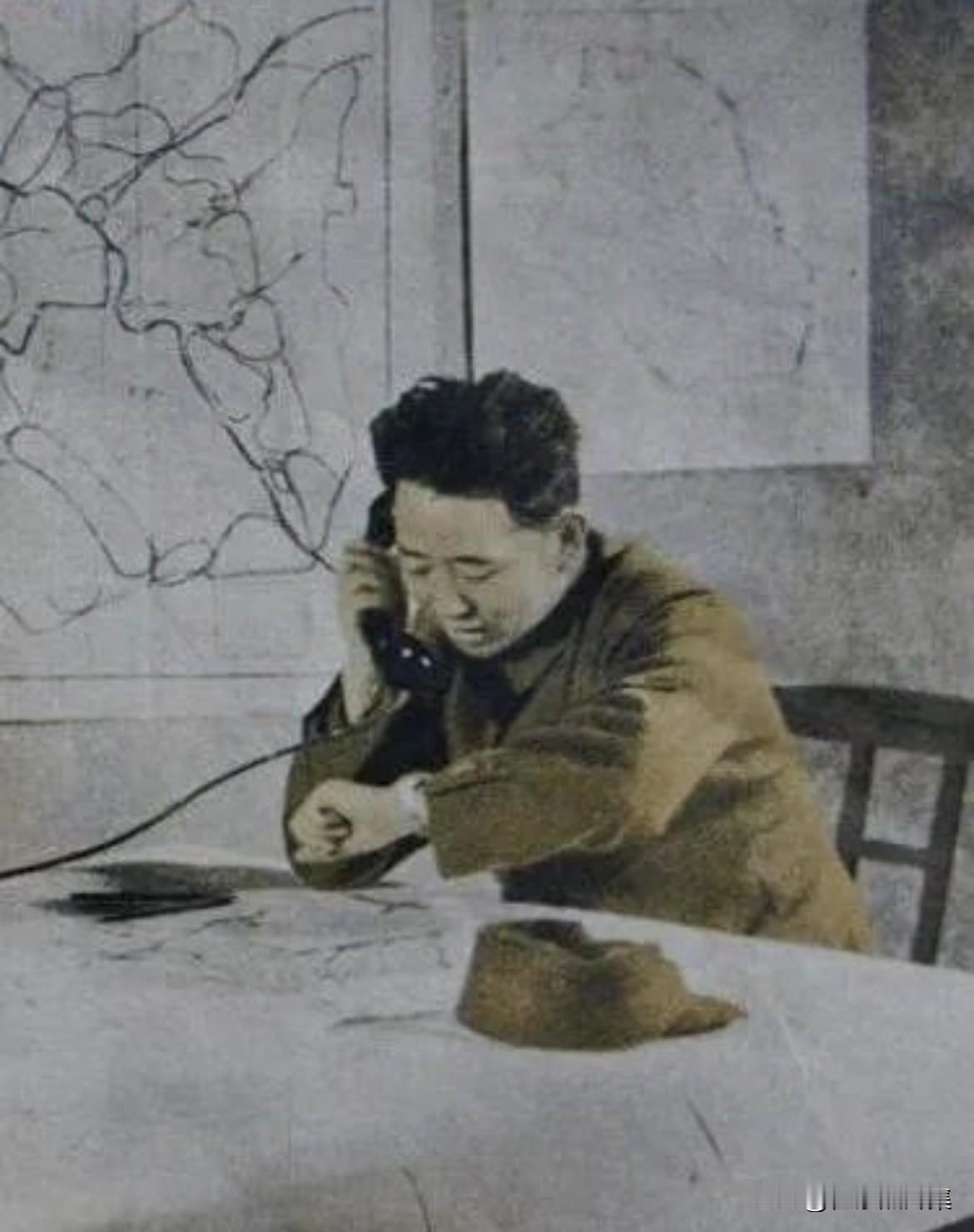 【开国功臣图片故事164】
1949年1月，刘亚楼以东北野战军参谋长身份担任天津