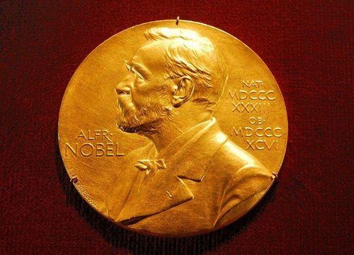 为什么日本出了那么多诺贝尔奖，却感觉科技水平落后于现在的中国呢？
 
麻烦看官老